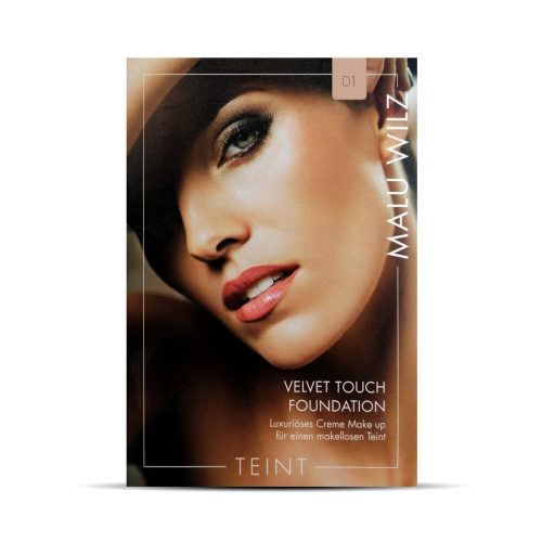 Malu Wilz minta Velvet Touch Foundation alapozó/01